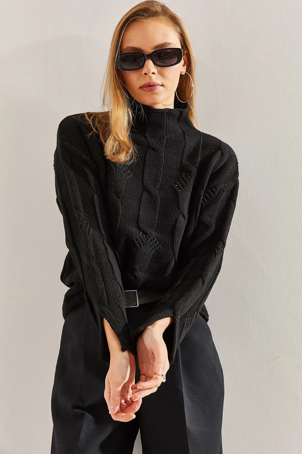 Women's Half-Turtleneck Cable Knit Sweater sweater LUNARITY GARAGE