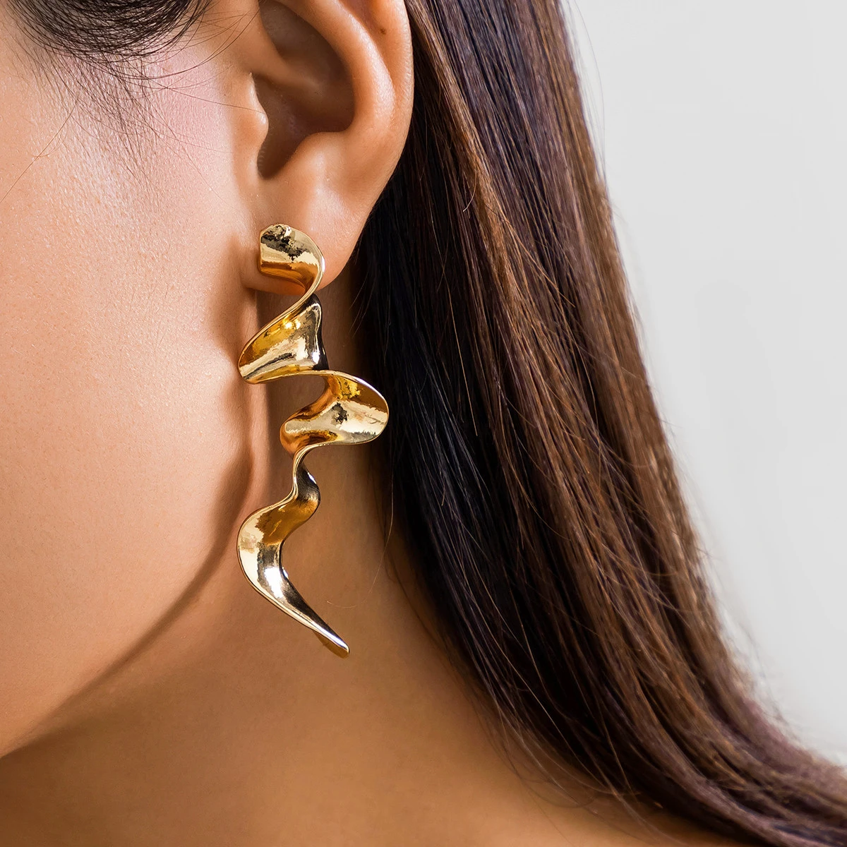 Vintage Irregular Geometric Long Wave Pendant Drop Earrings earrings LUNARITY GARAGE