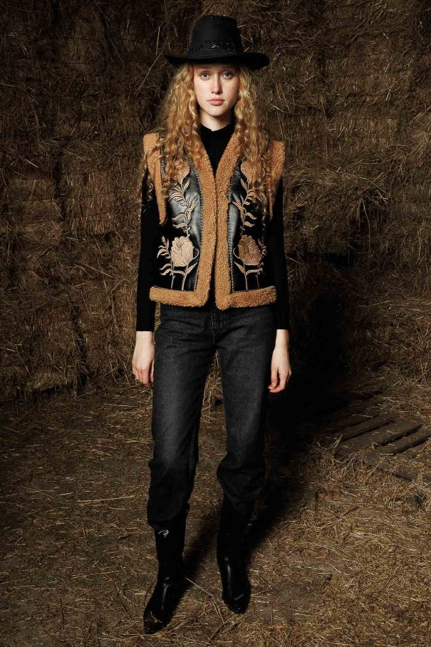 Embroidered Camel Cowboy Vest – Teddy Fleece Lining, Floral Embroidery, Faux Leather, Western Style Vest LUNARITY GARAGE