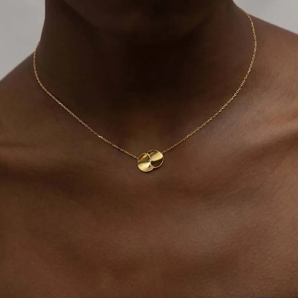Geometric Curve Necklace necklaces LUNARITY GARAGE