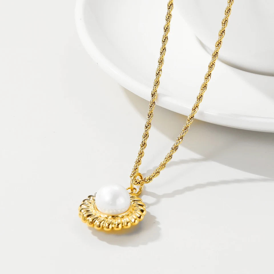 Pearl & Rope Necklace necklaces LUNARITY GARAGE