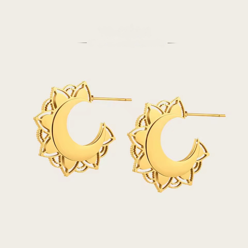 Minimalist Prisma Curves Earrings LUNARITY GARAGE
