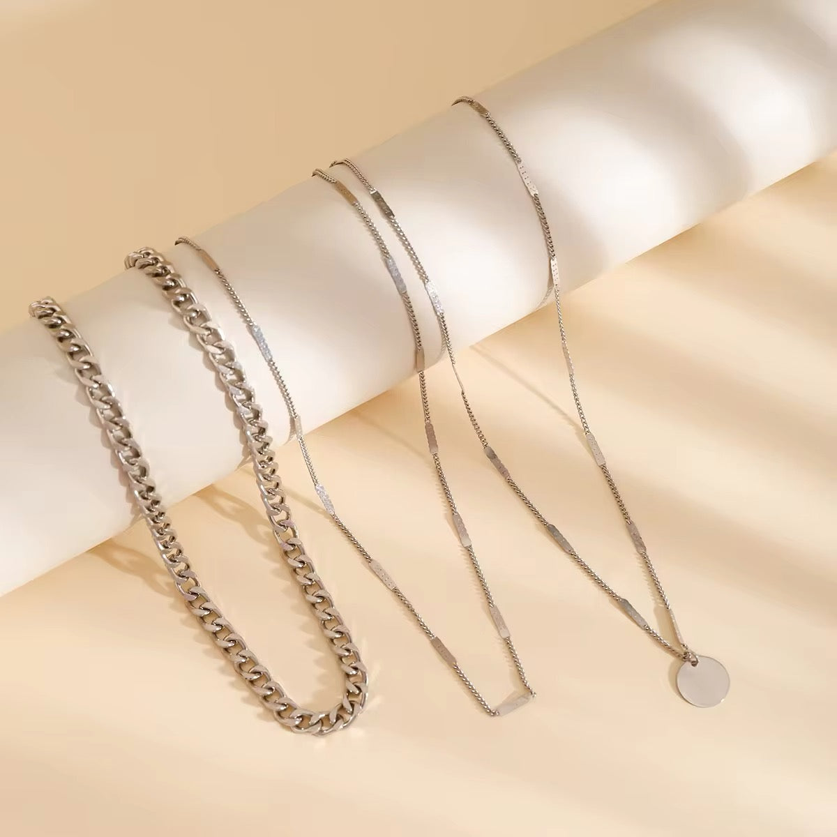 Minimalist Bohemian Metal Circle Pendant Necklace necklaces LUNARITY GARAGE