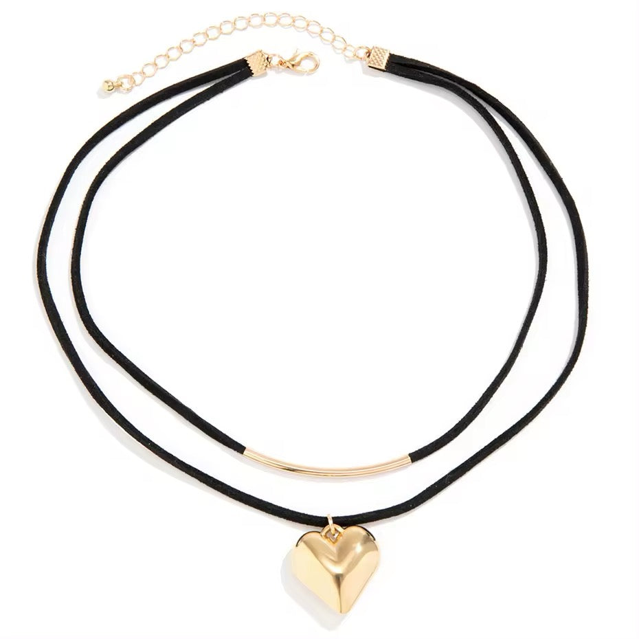 Midnight Velvet Love Heart Pendant Choker Necklace necklaces LUNARITY GARAGE