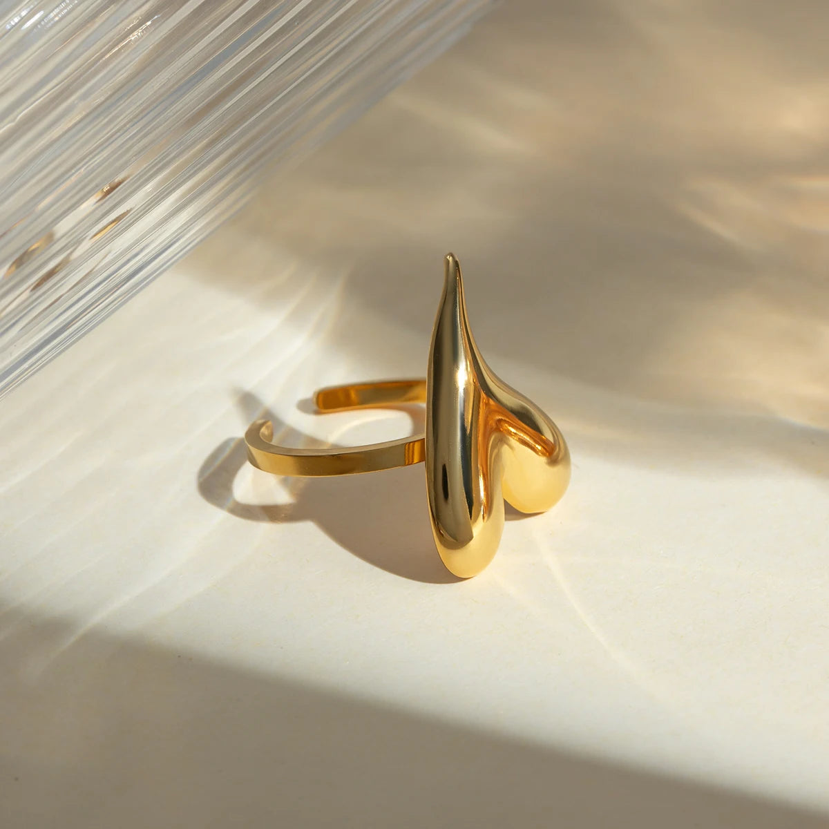 Minimalist Shiny Crooked Love Heart Opening Ring Ring LUNARITY GARAGE