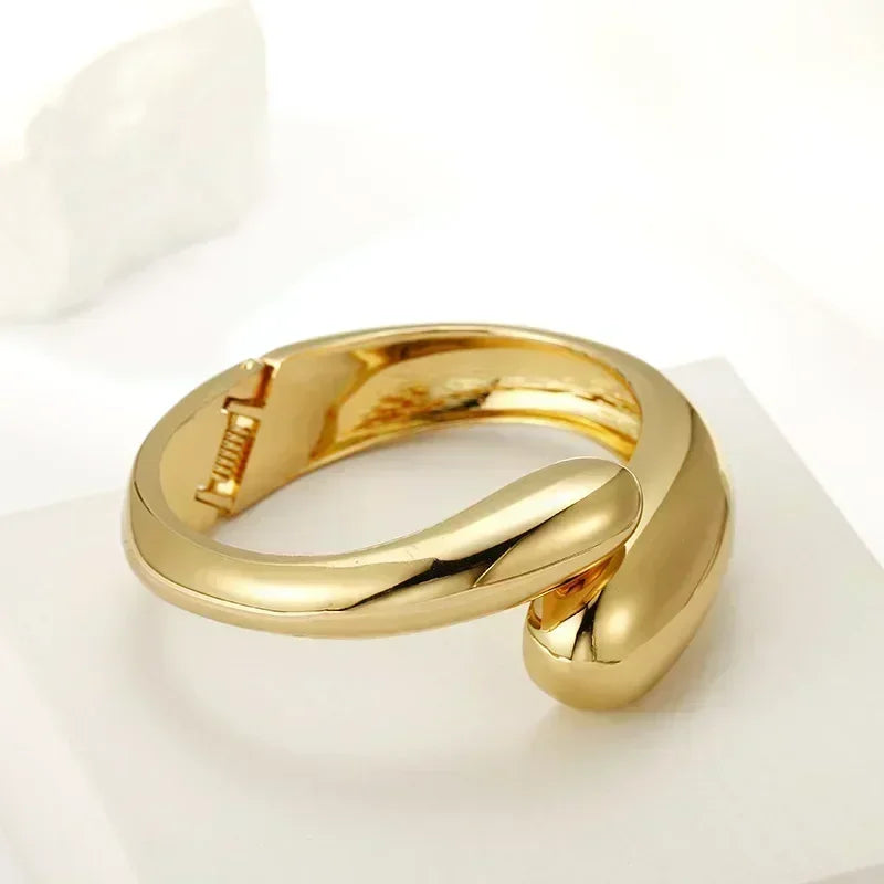 Luxury Trendy Gold Heavy Metal Bangles | Irregular Geometric Cuff Bracelet for Women Bracelets LUNARITY GARAGE