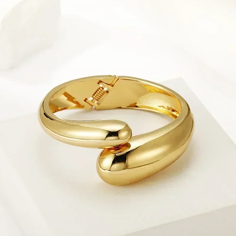 Luxury Trendy Gold Heavy Metal Bangles | Irregular Geometric Cuff Bracelet for Women Bracelets LUNARITY GARAGE