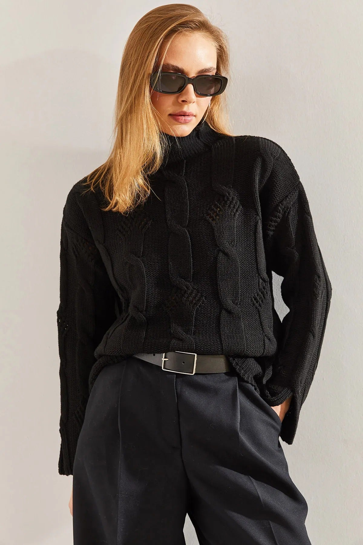 Women's Half-Turtleneck Cable Knit Sweater sweater LUNARITY GARAGE