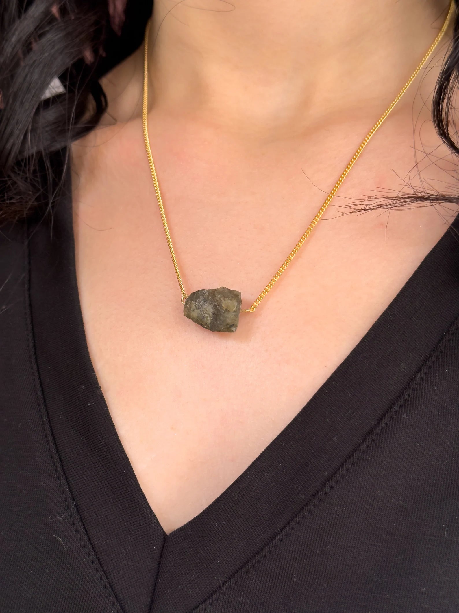 Raw Labradorite Necklace necklaces LUNARITY GARAGE 16 Inches