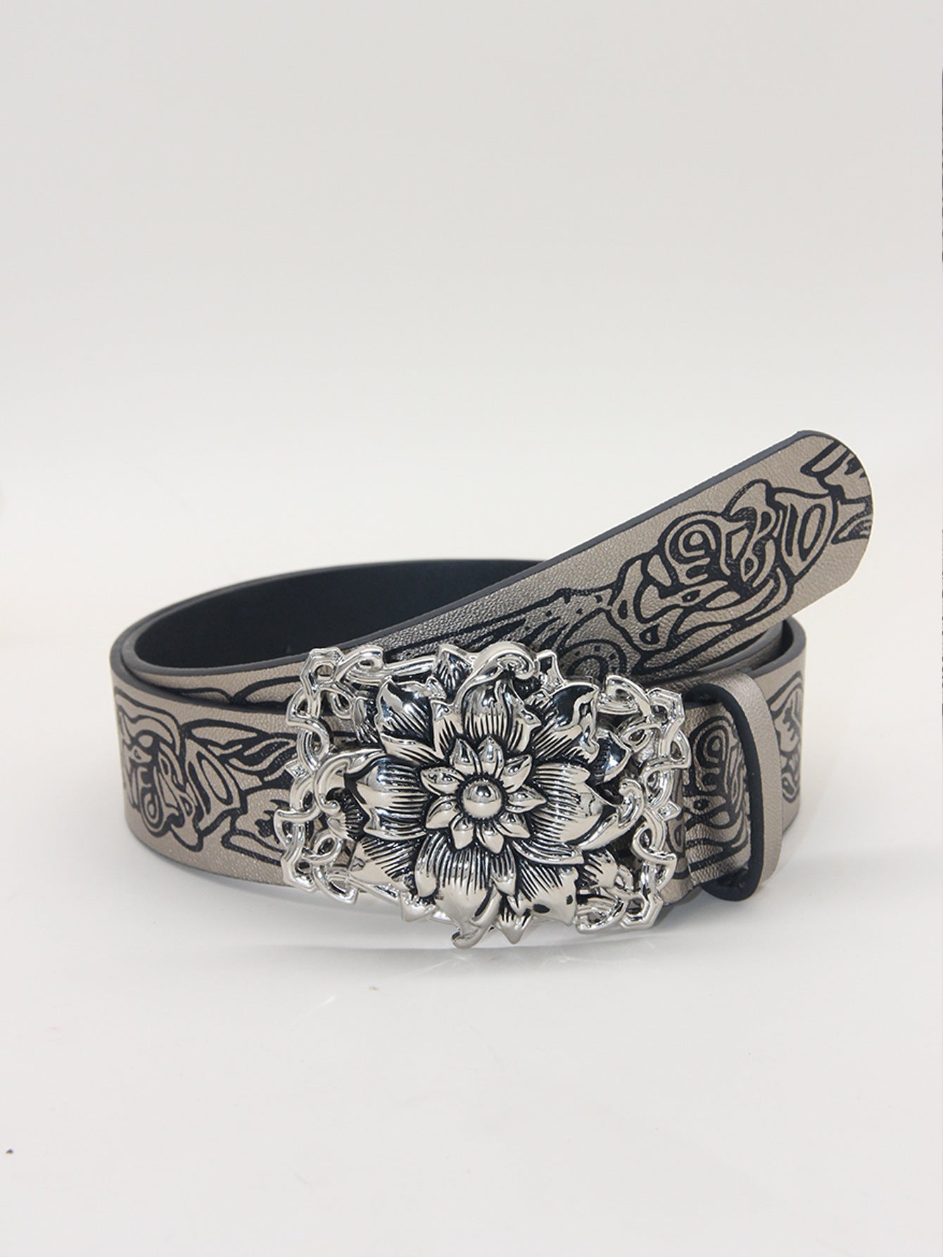 Vintage Punk Style Retro Embossing Love Belt Y2K belt LUNARITY GARAGE Flower