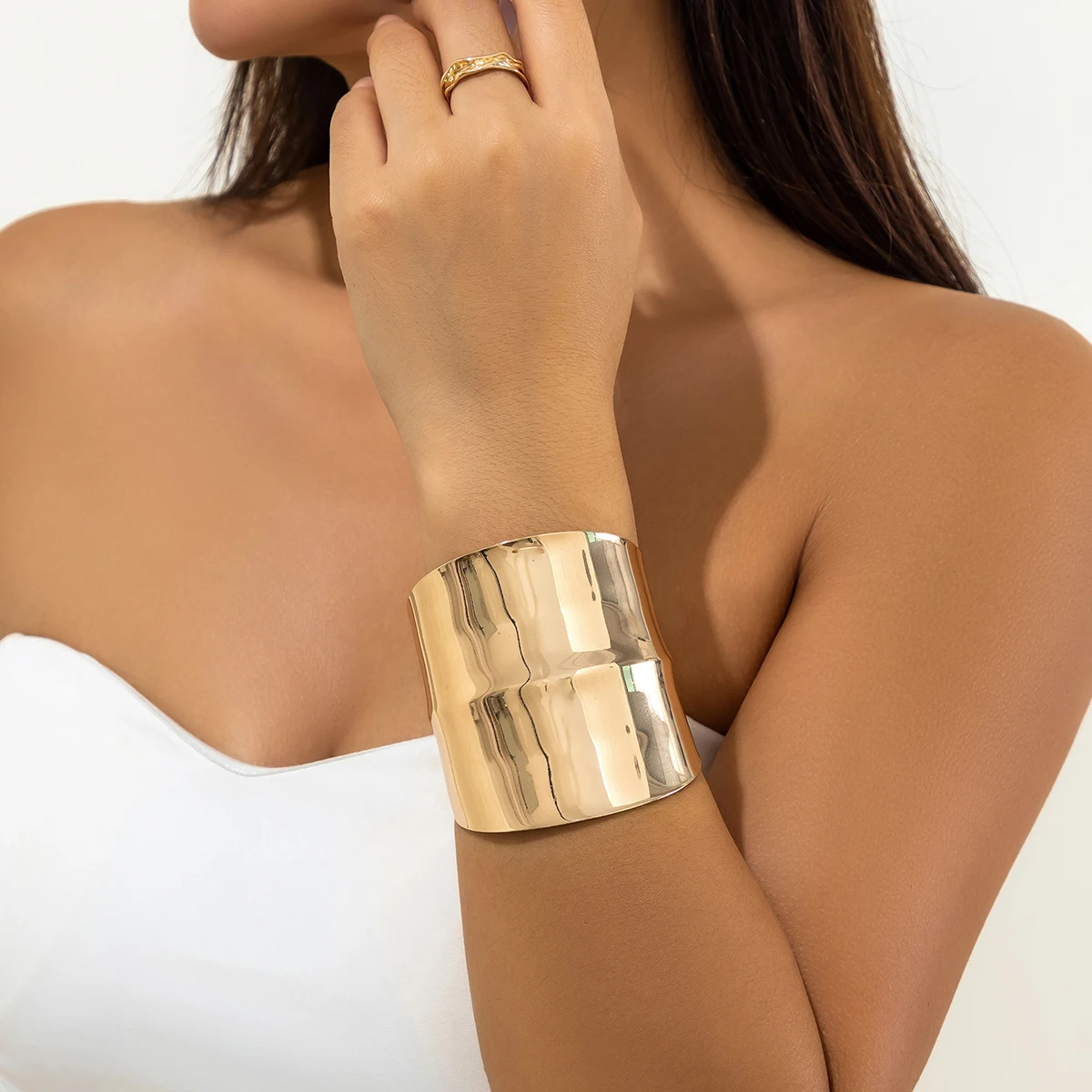 Asymmetric Wide Cuff Open Aesthetic Bracelet bracelets LUNARITY GARAGE