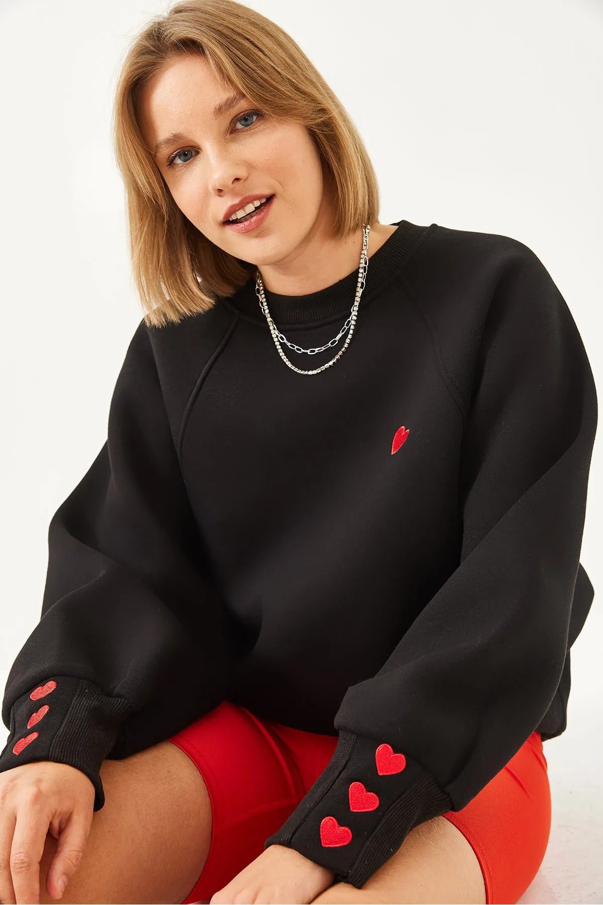 Women's Crew Neck Heart Embroidered Three-Ply Brushed Sweatshirt sweatshirt LUNARITY GARAGE