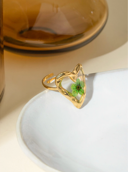 Charming Irregular Love Heart Green Plum Flower Ring ring LUNARITY GARAGE   