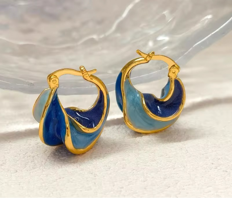 Retro Unique Wave Two-Tone Enamel Hoop Earrings earrings LUNARITY GARAGE