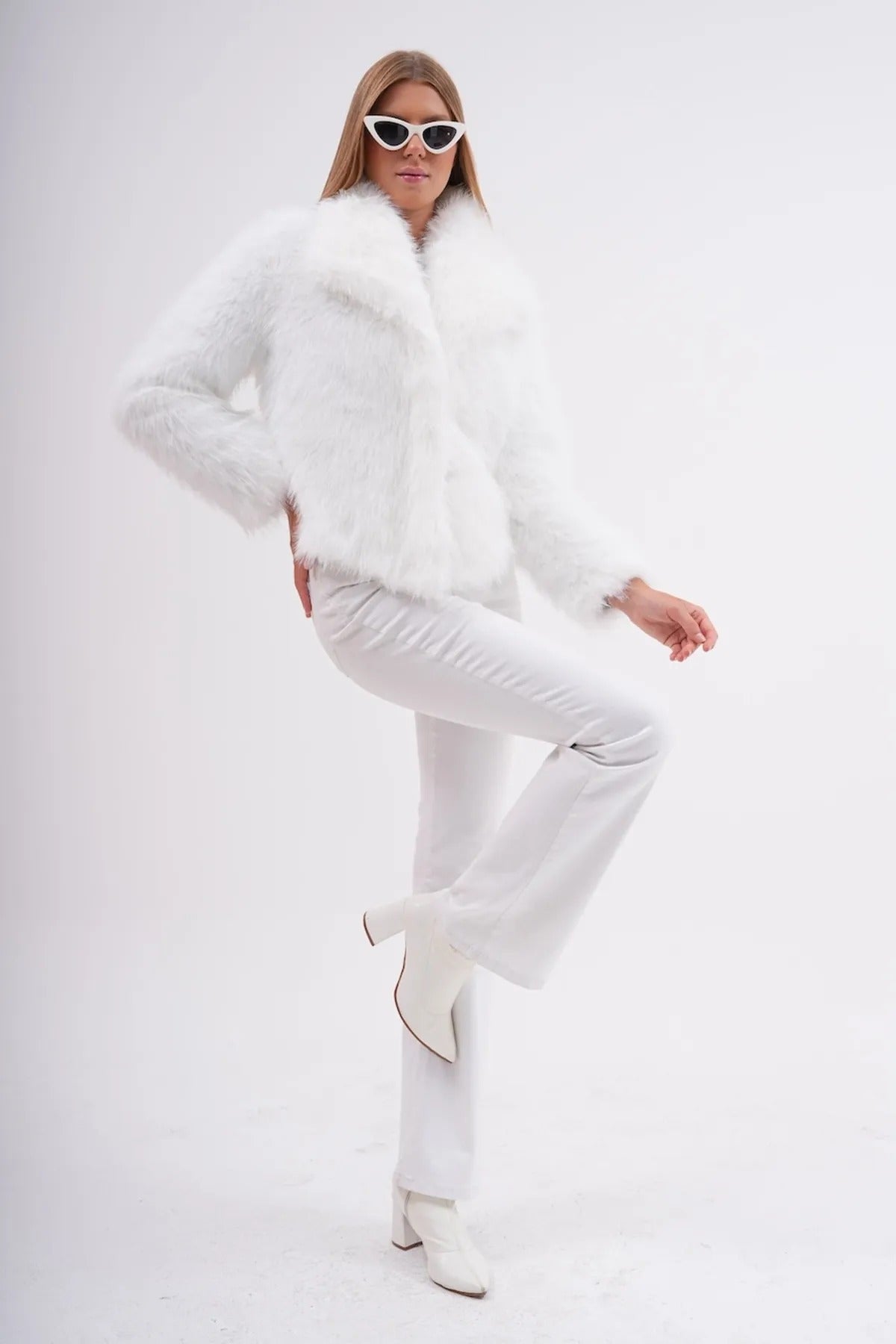 Wide Collar Faux Fur Jacket – White faux fur coat LUNARITY GARAGE