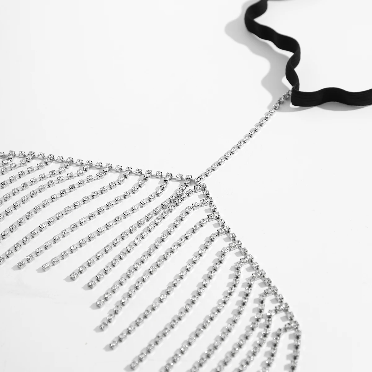 Black Elastic Thigh Chain with Exquisite Rhinestone Tassel leg Chain LUNARITY GARAGE