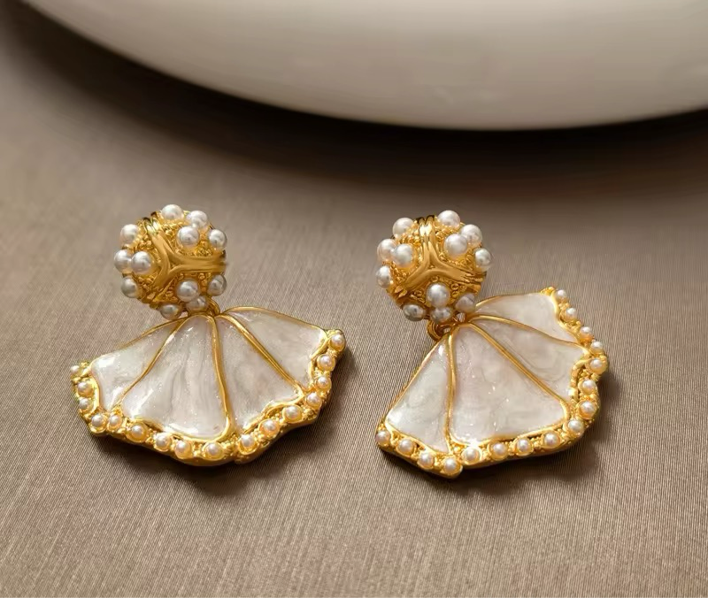 Mermaid Beauty Simulated Pearl Geometric Retro Drop Earring earrings LUNARITY GARAGE