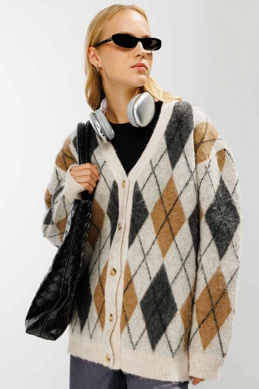 Plaid Argyle Patterned Brushed Beige Cardigan cardigan LUNARITY GARAGE