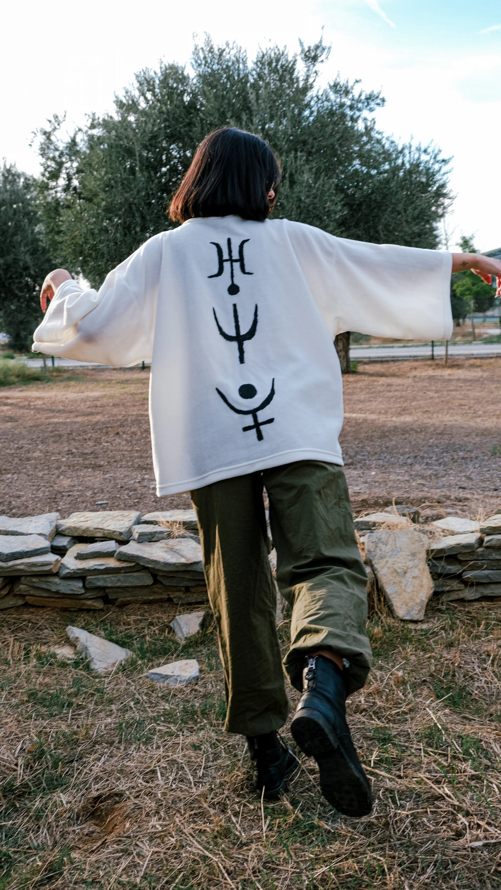 Polar Kimono Astrology Planets Series 2 kimono LUNARITY GARAGE X Small  