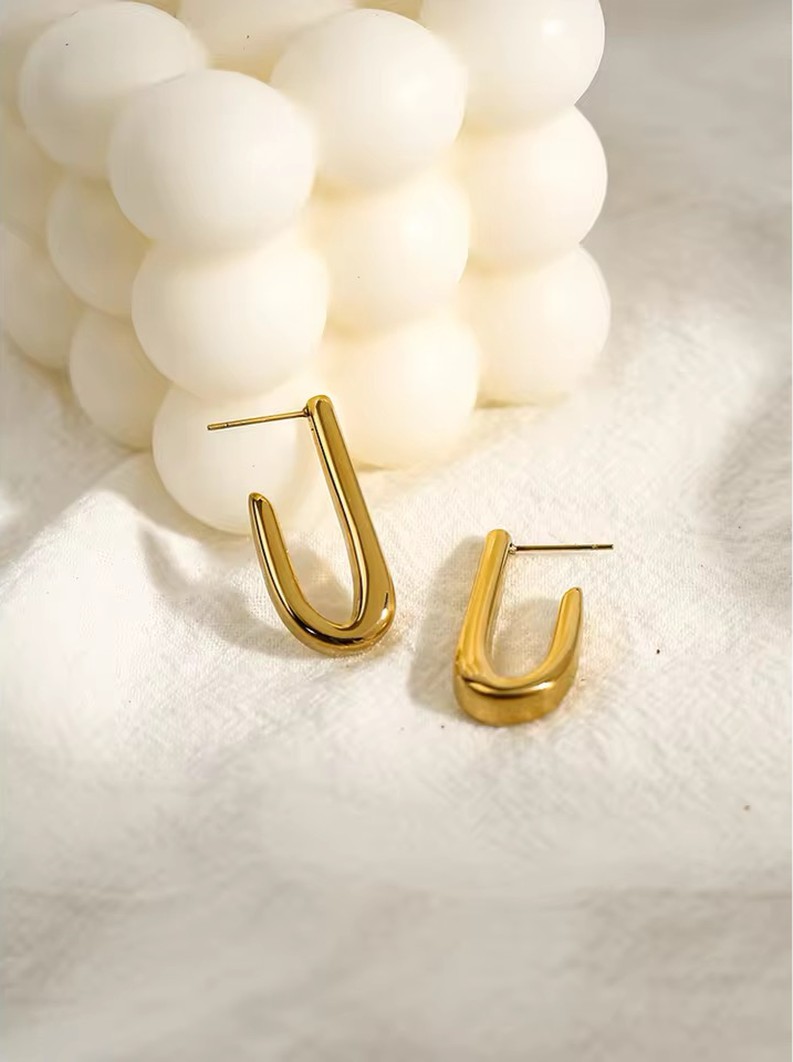 Minimalist Touch Earrings earrings LUNARITY GARAGE