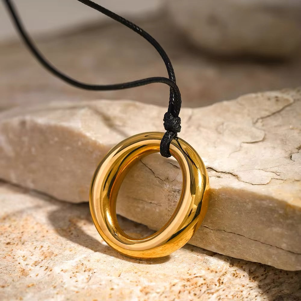 Bold Gold Circle Hollow Pendant Necklace necklaces LUNARITY GARAGE   