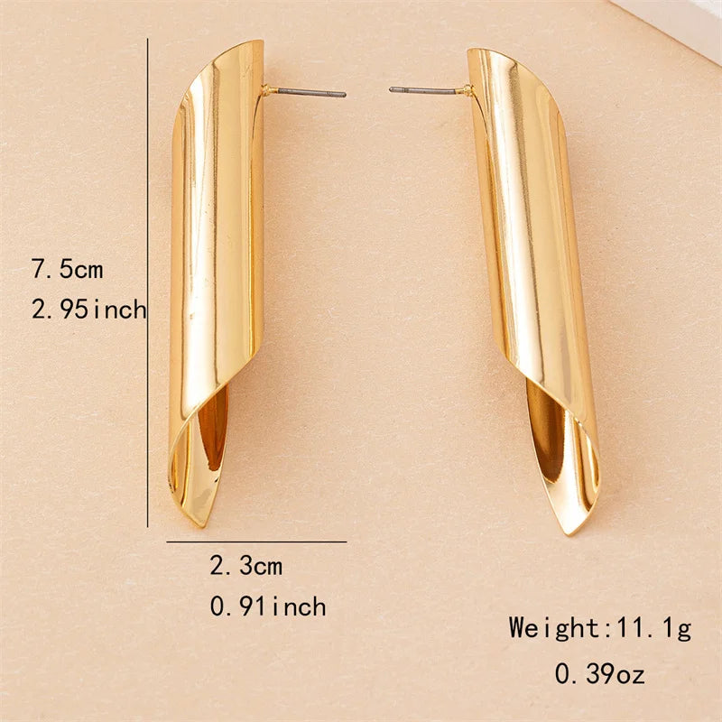 Irregular Spiral Twist Metal Geometric Stud Earrings Earrings Lunarity Garage   
