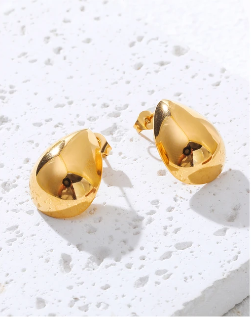 Minimalist Golden Glossy Simple Chic Drop Earring earrings LUNARITY GARAGE   