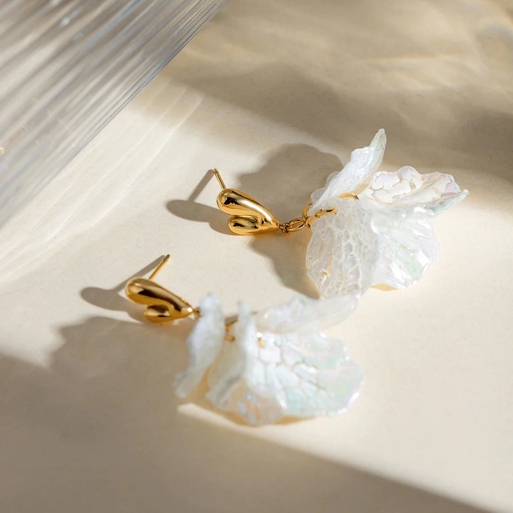 Chic Geometric Love Heart Magic Color Shell Petal Earrings earrings LUNARITY GARAGE   