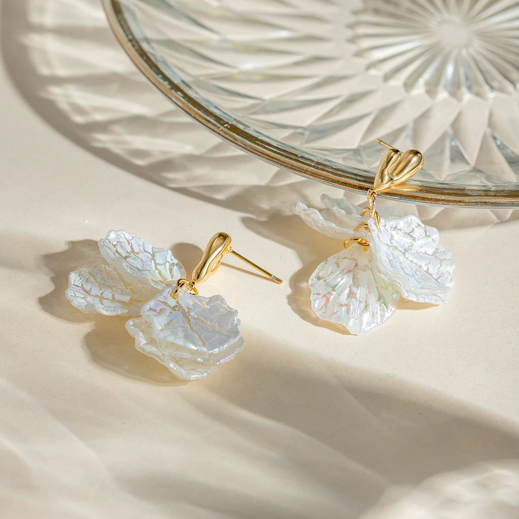Chic Geometric Love Heart Magic Color Shell Petal Earrings earrings LUNARITY GARAGE   