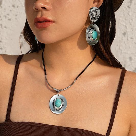 Creative Metal Cowboy Hat Pendant Necklace – Vintage Turquoise Jewelry Set Jewelry Set LUNARITY GARAGE   