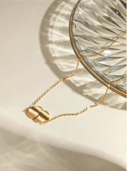 Geometric Curve Necklace necklaces LUNARITY GARAGE   