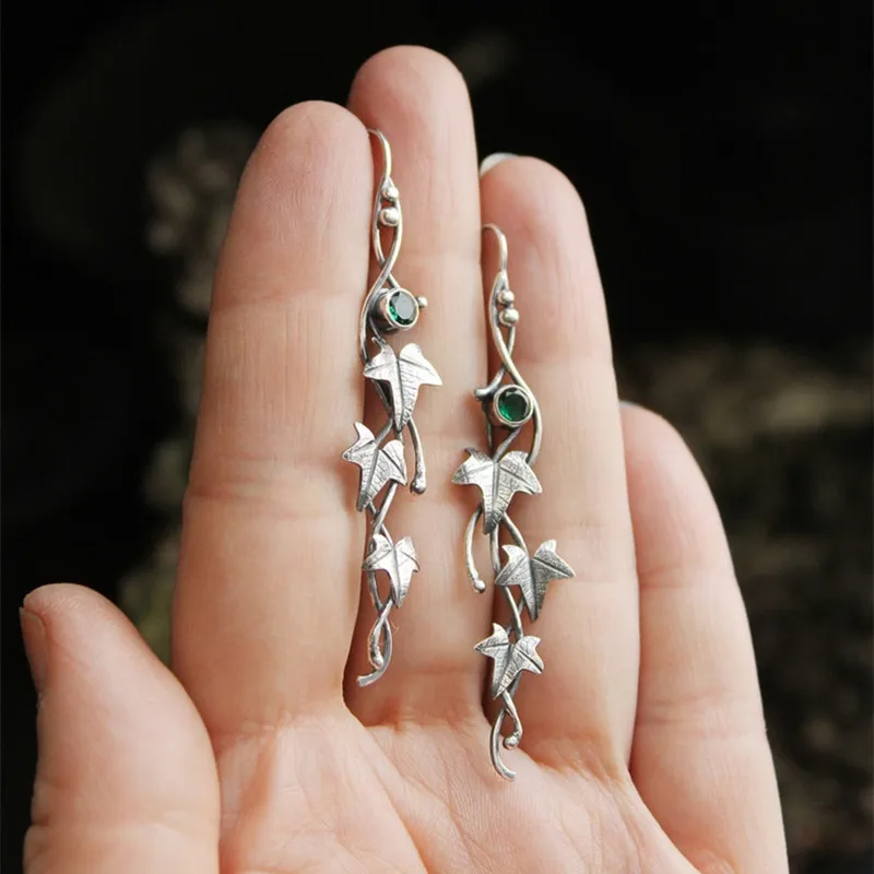 Elven Ivy Leaf Earrings vintage earrings LUNARITY GARAGE   