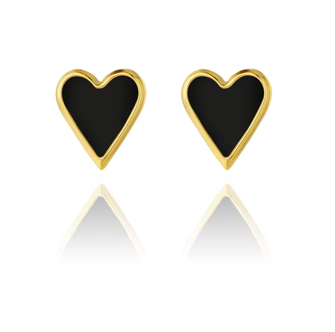 Vintage Seoulful Heart Studs earrings LUNARITY GARAGE Black