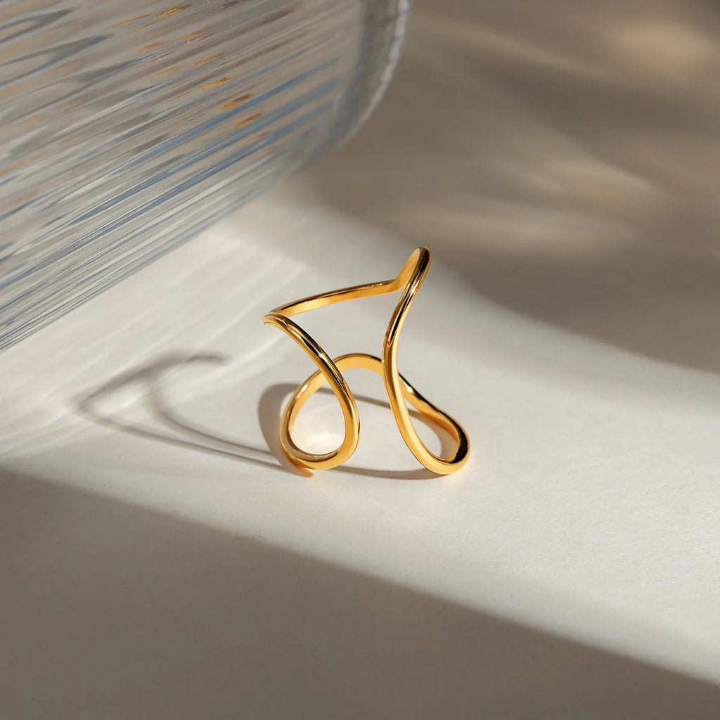 Gold Color Minimalist Lines Opening Ring ring LUNARITY GARAGE   
