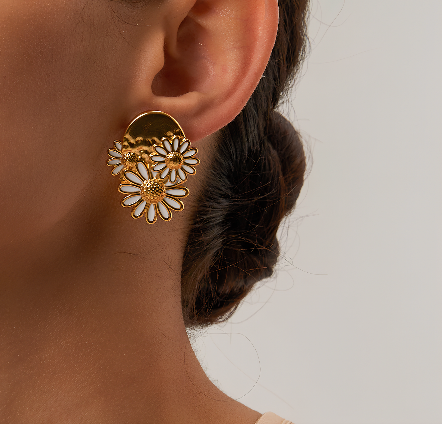 Golden Daisy Drip Earrings earrings LUNARITY GARAGE   