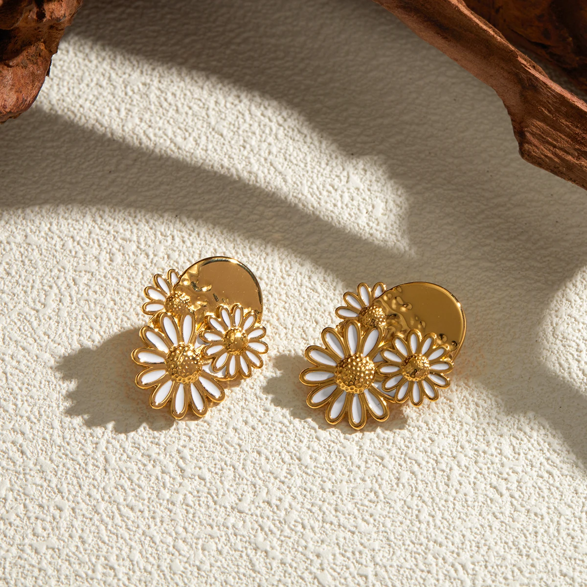 Golden Daisy Drip Earrings earrings LUNARITY GARAGE   