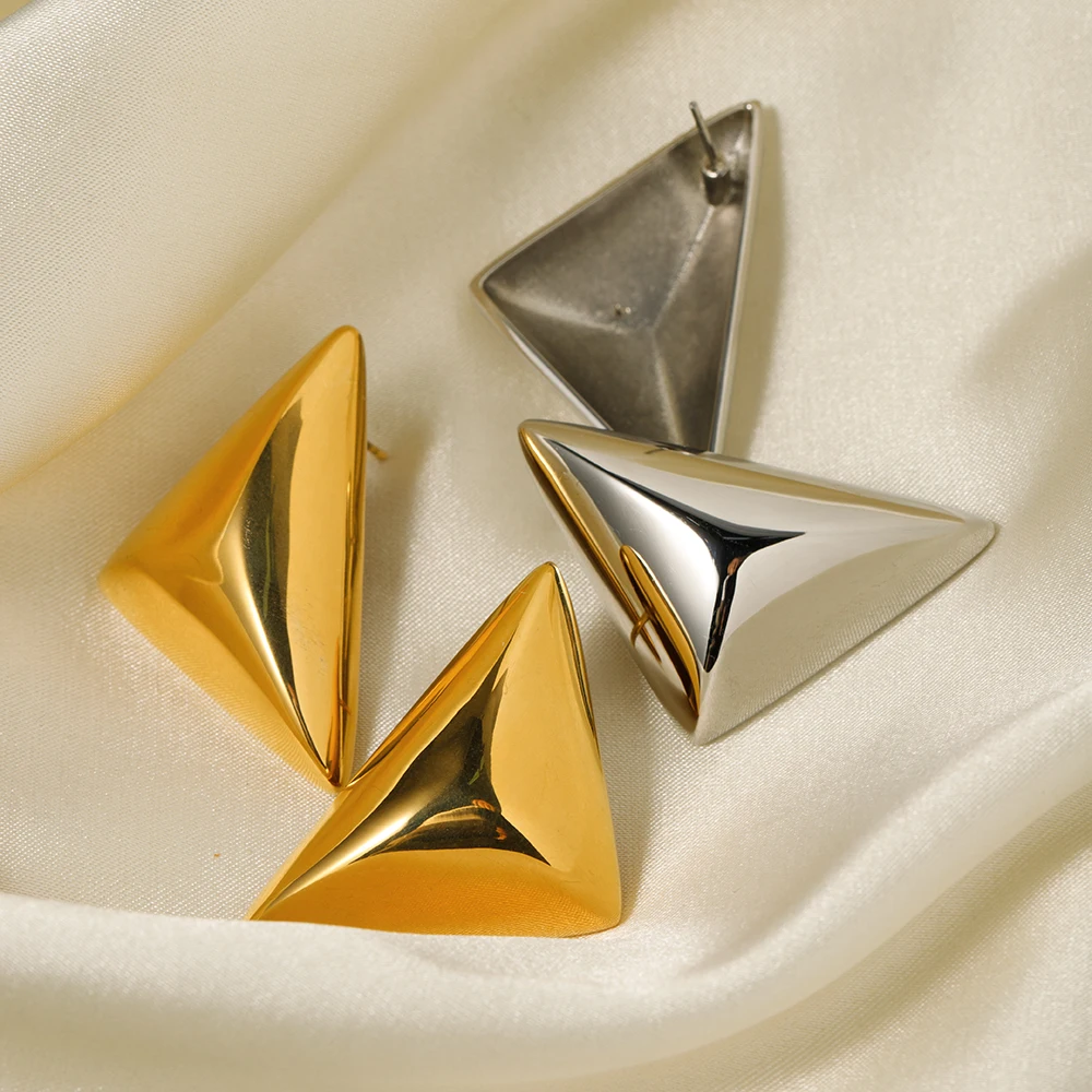 Golden Triangle Pendant Earrings earrings LUNARITY GARAGE Silver  