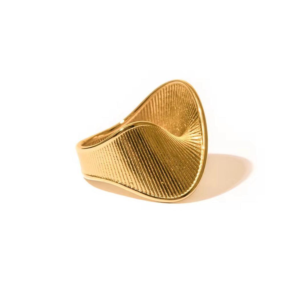 Golden Wave DNA-Inspired Irregular Statement Ring ring LUNARITY GARAGE   
