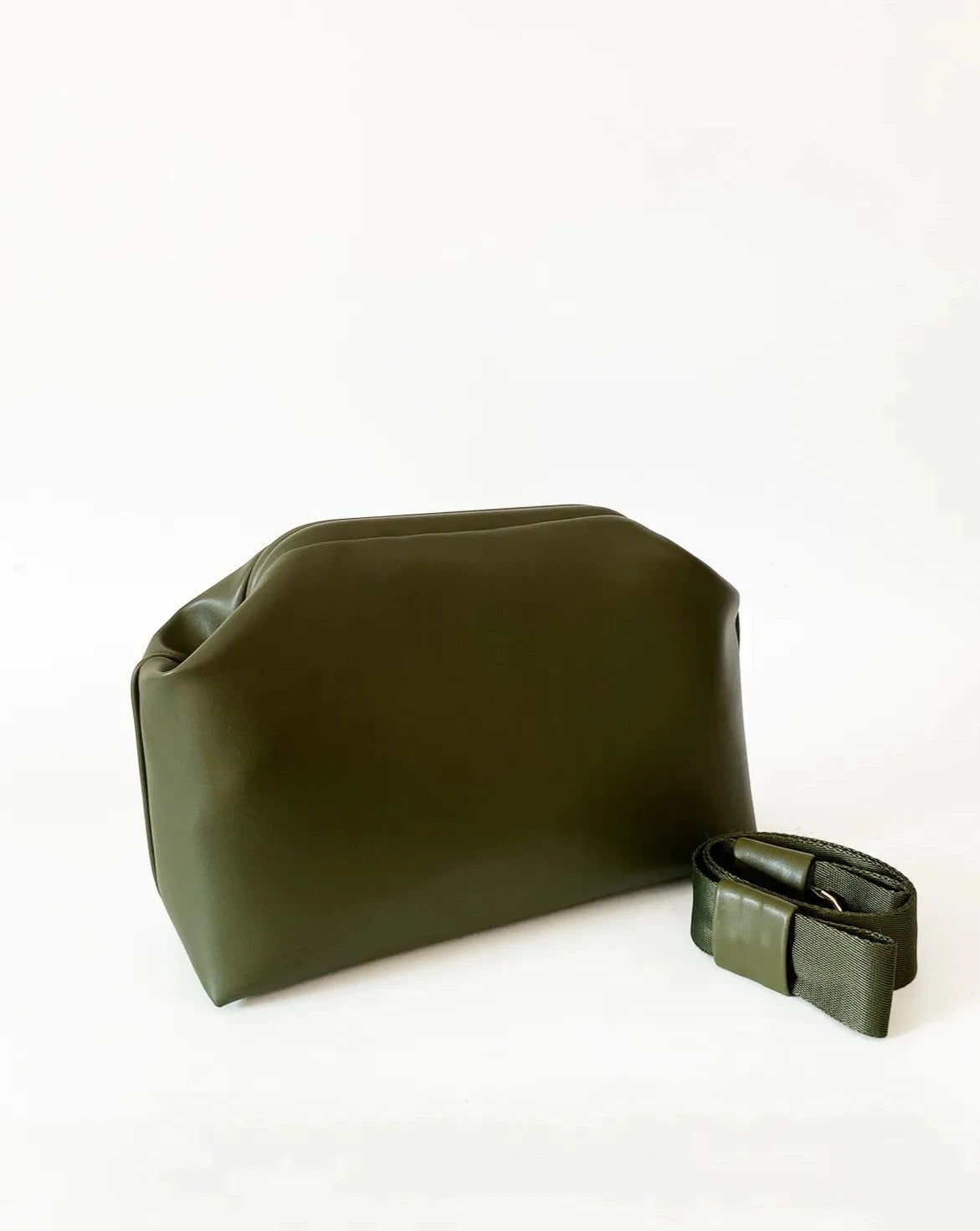 Elegant Green Faux Leather Handbag handbags LUNARITY GARAGE