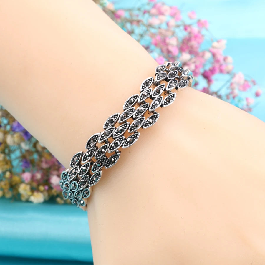 Bright Black Crystal Eye Link Bracelet – Vintage Antique Silver Bracelets Lunarity Garage