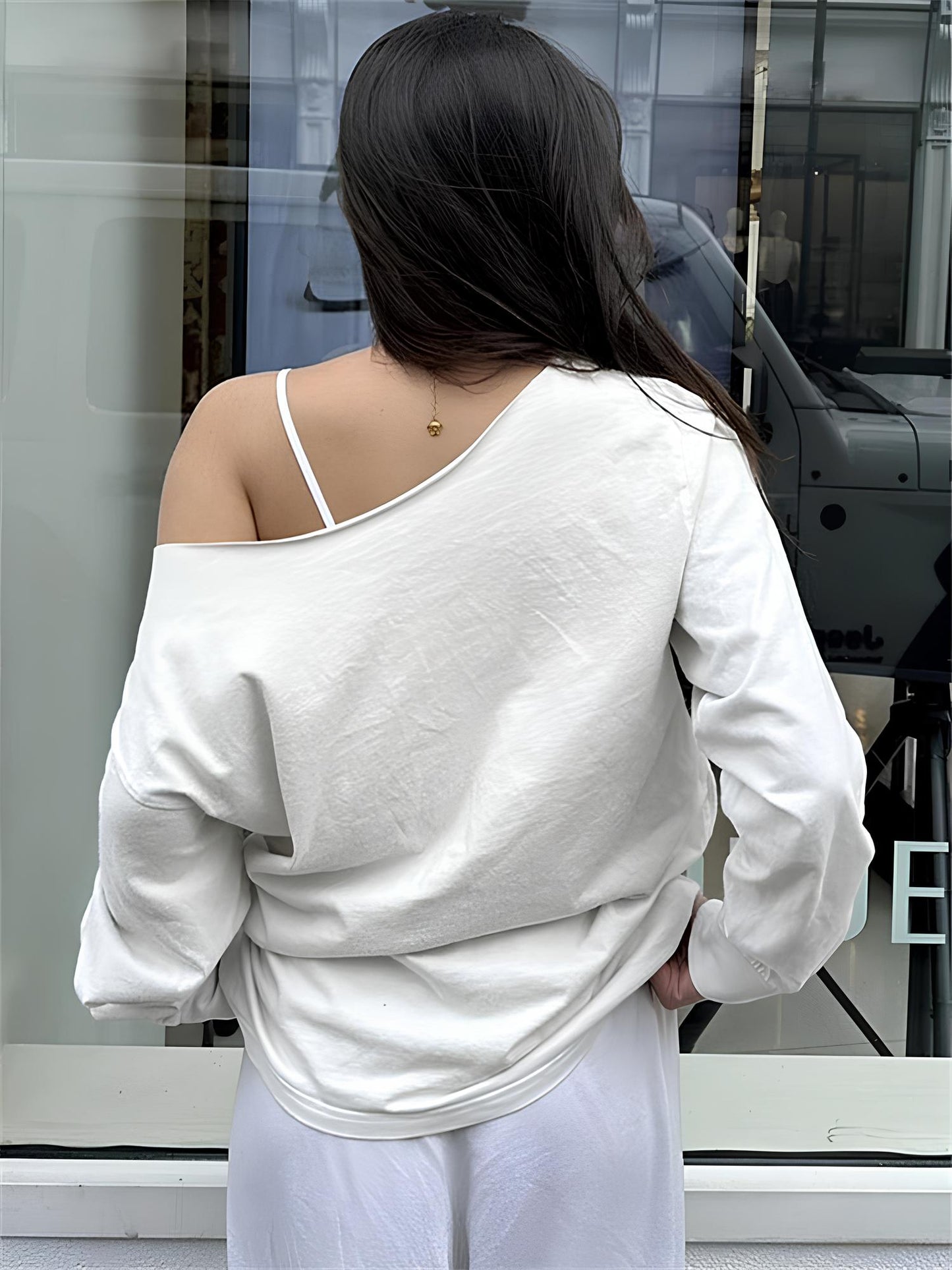 One-Shoulder Loose Casual Sweatshirt – Effortless Streetwear Staple LUNARITY GARAGE