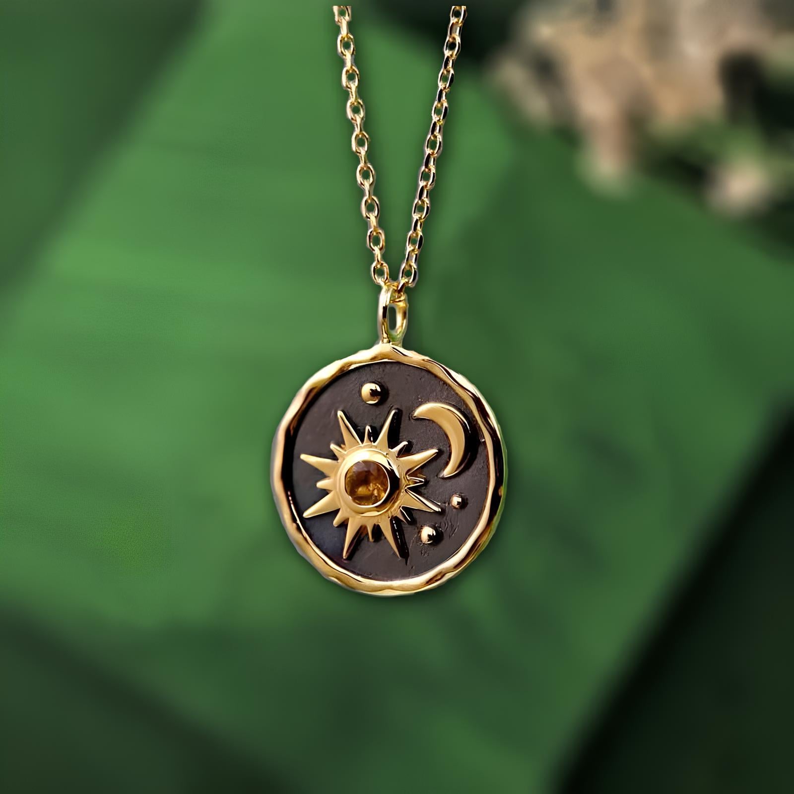 Vintage Boho Sun & Moon Pendant Necklace – Women’s Alloy Clavicle Chain Jewelry Necklace Lunarity Garage Gold