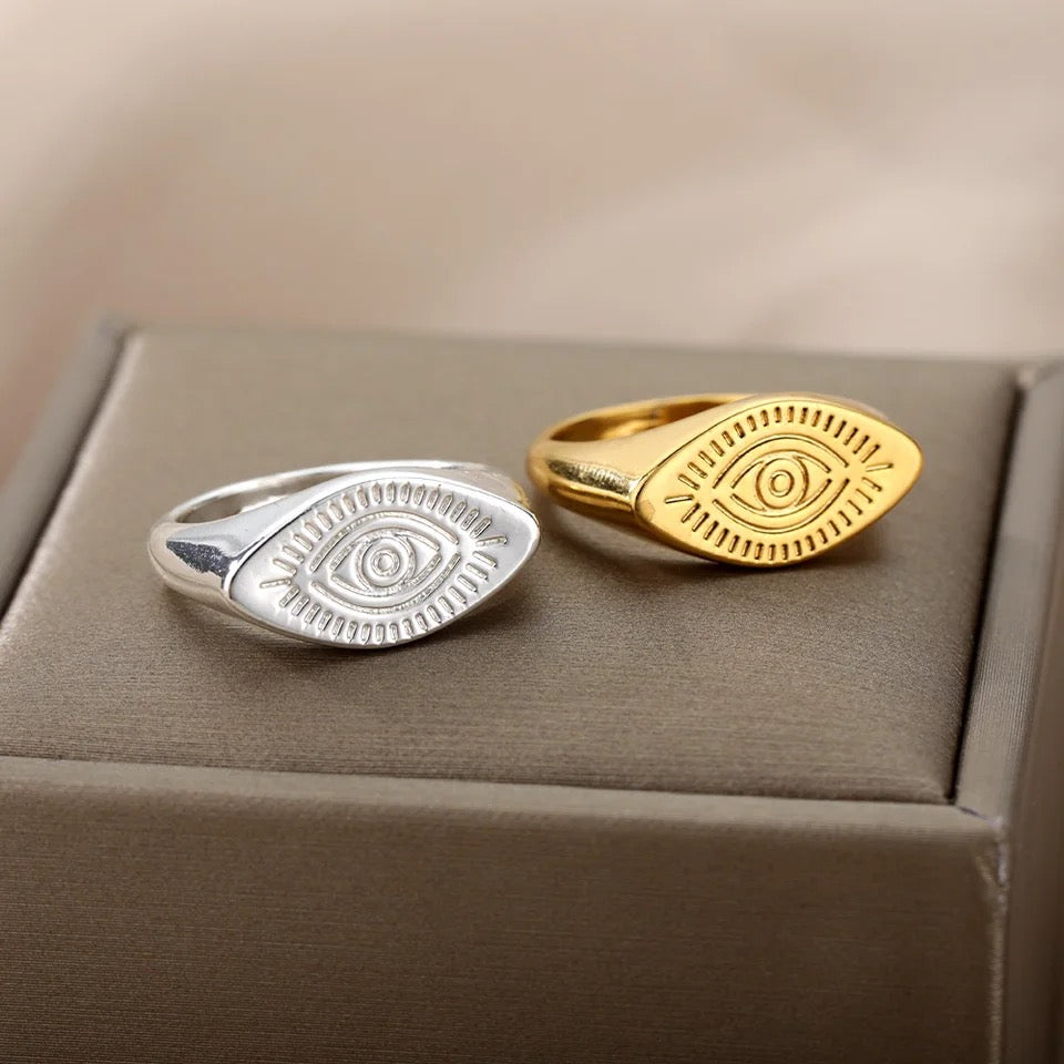 Engraved Evil Eye Ring ring LUNARITY GARAGE