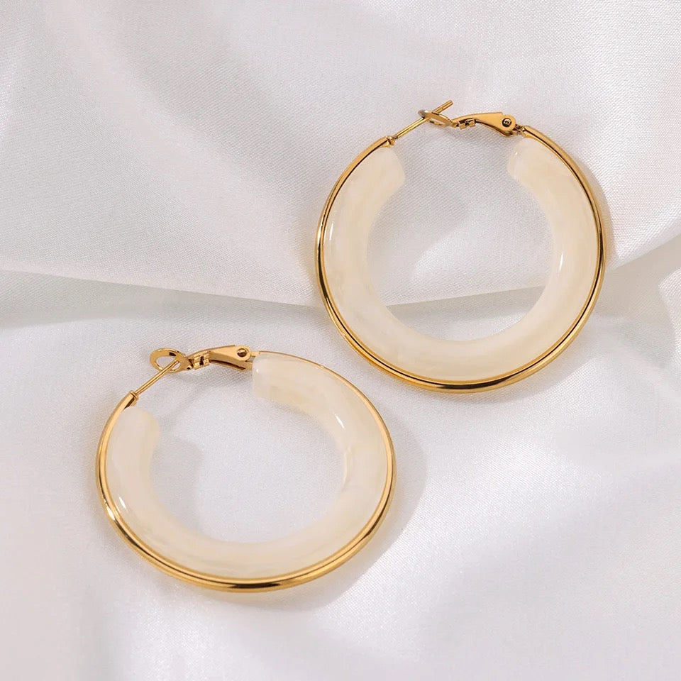 Acrylic Hoop Earrings earrings LUNARITY GARAGE White  