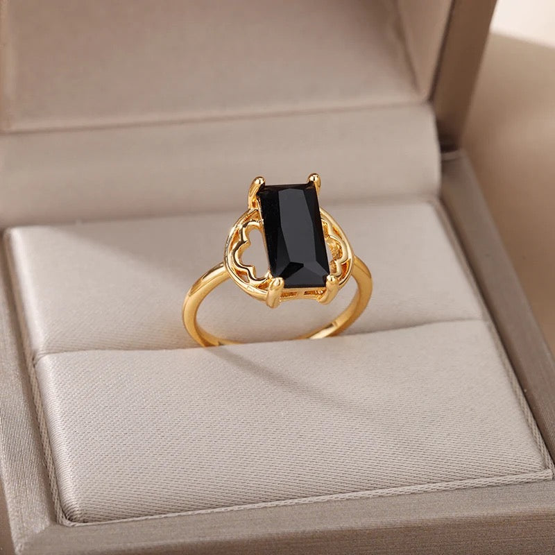 Black Rectangle Zircon Ring ring LUNARITY GARAGE   