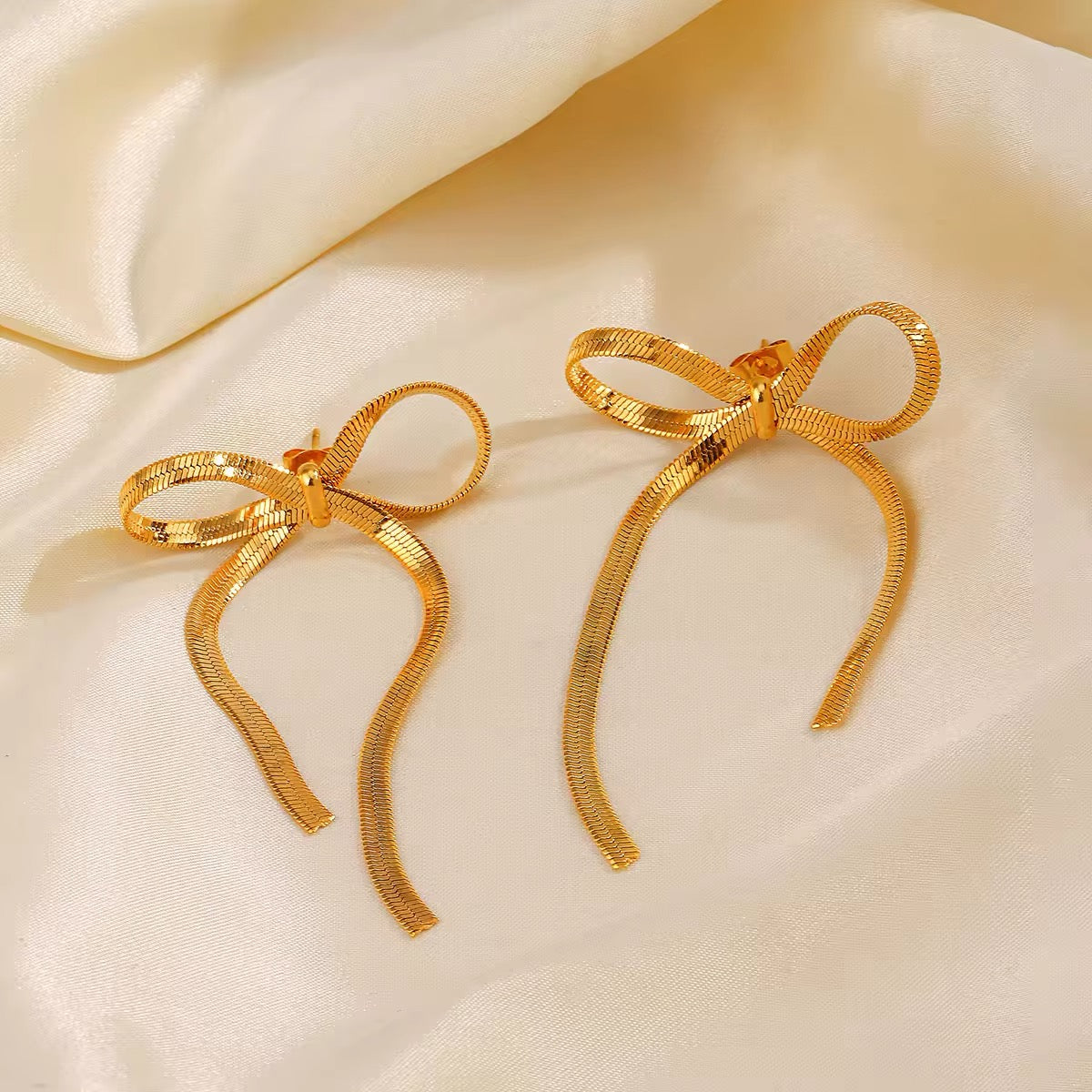 Fashion Flat Snake Chain Bowknot Earring earrings LUNARITY GARAGE