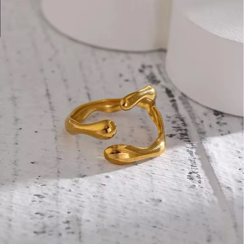 Unique Minimal Alien Y Shape Ring ring LUNARITY GARAGE