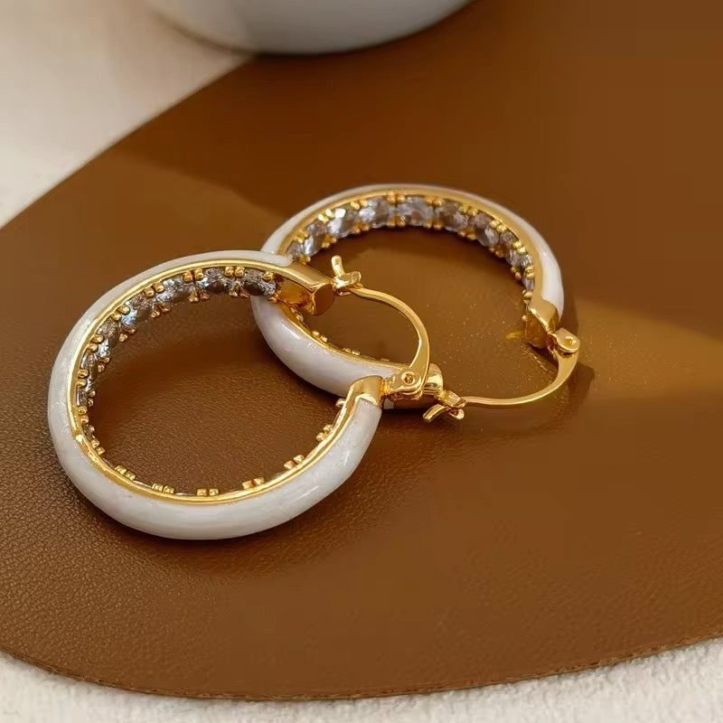 Elegant Minimalist Retro Temperament Hoop Earrings earrings LUNARITY GARAGE White