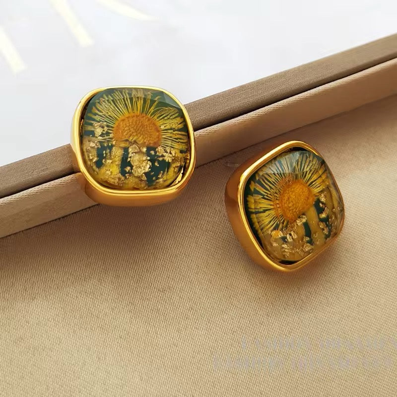 Vintage Sun Flower Temperament Minimalist Stud Earrings earrings LUNARITY GARAGE   