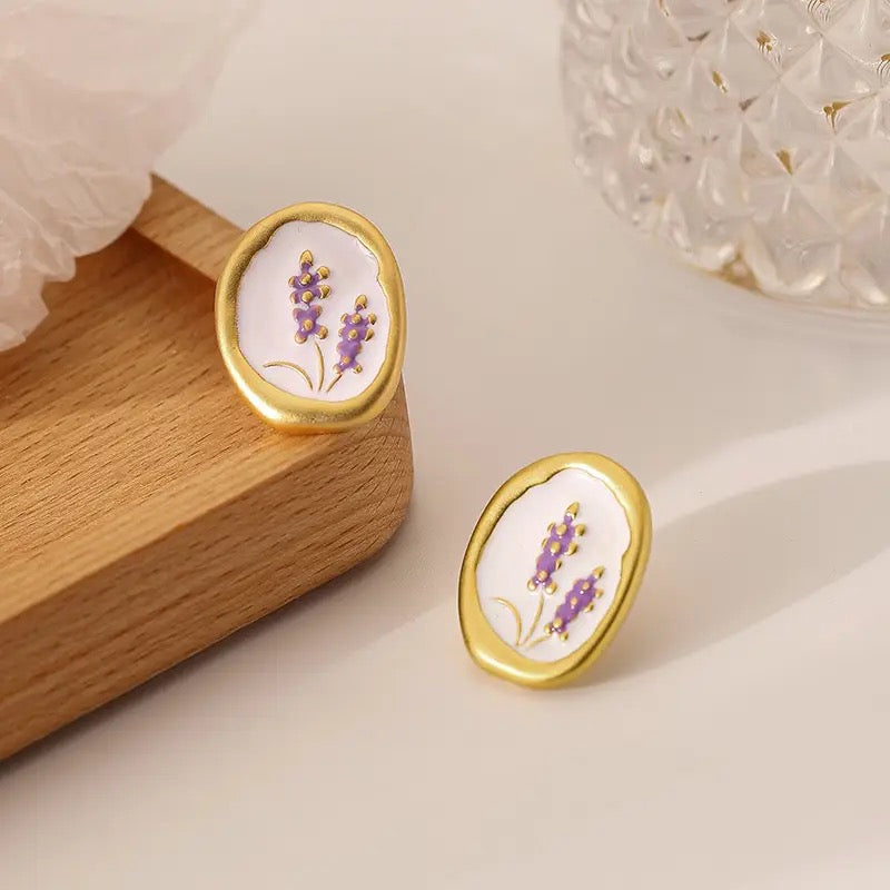 Retro Minimalist French Lavender Flower Earrings earrings LUNARITY GARAGE White